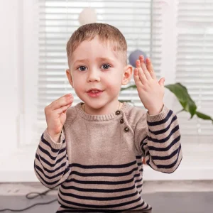 Aussprache und Laute bei Kindern spielerisch fördern